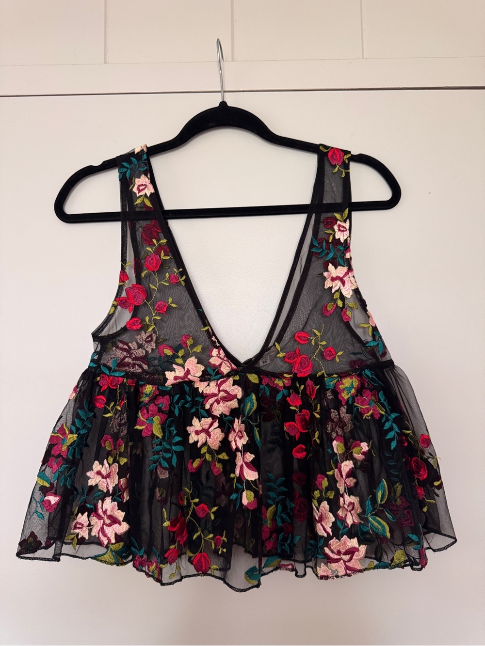 Ecote Black Mesh Floral Embroidered Peplum Camisole